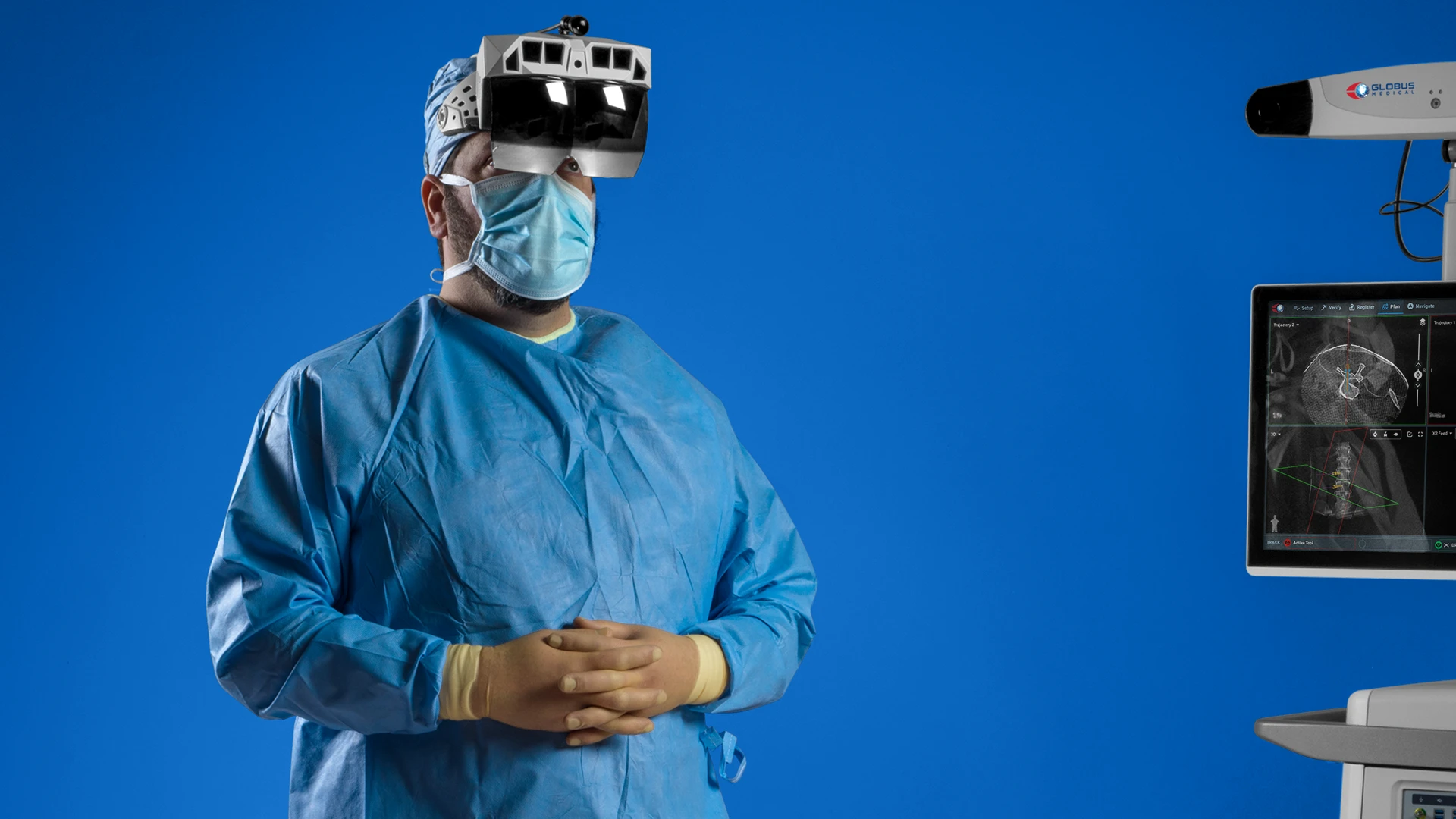 Surgeon wearing ExcelsiusXR