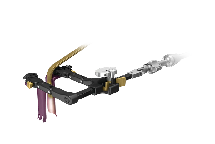 Maxcess-C retractor